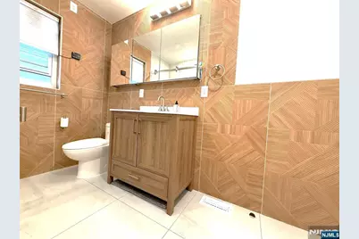 234 Columbia Avenue 11 #11, Fort Lee, NJ 07024 - Photo 8