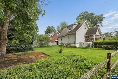 485 River Road, New Milford, NJ 07646 - Photo 4