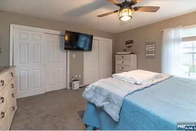 51 Beacon Hill Road E #E, West Milford, NJ 07480 - Photo 16