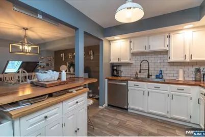 51 Beacon Hill Road E #E, West Milford, NJ 07480 - Photo 4