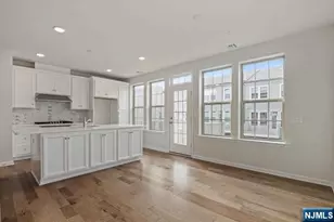 7 Leahy Dr, Wood Ridge, NJ 07075 - Photo 8