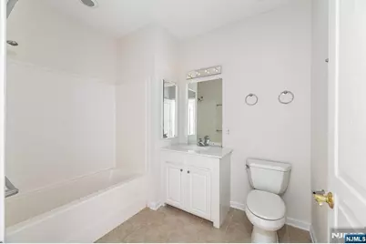 8421 Warrens Way 421 #421, Wanaque, NJ 07465 - Photo 30