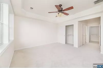 8421 Warrens Way 421 #421, Wanaque, NJ 07465 - Photo 34
