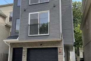 62 Columbia Ave, Newark, NJ 07106 - Photo 2