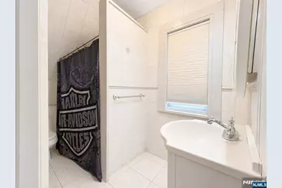72 Rosedale Avenue, Elmwood Park, NJ 07407 - Photo 16