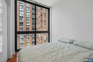 201 Marin Blvd 813, Jersey City, NJ 07302 - Photo 14