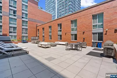 201 Marin Boulevard 813 #813, Jersey City, NJ 07302 - Photo 18