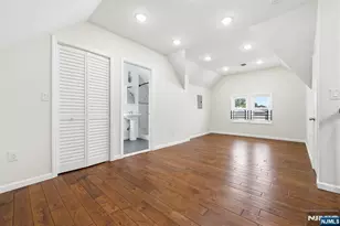 244 Clinton Ave, Jersey City, NJ 07304 - Photo 32