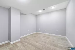 244 Clinton Ave, Jersey City, NJ 07304 - Photo 38