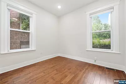 244 Clinton Avenue, Jersey City, NJ 07304 - Photo 18