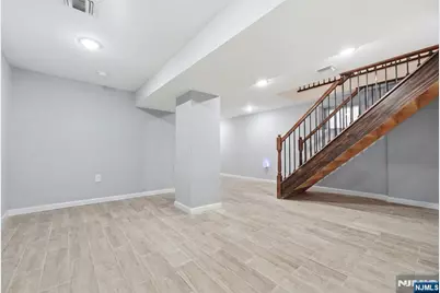 244 Clinton Avenue, Jersey City, NJ 07304 - Photo 40