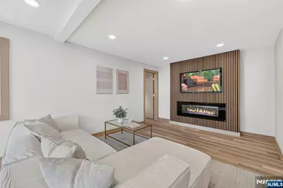 15 Elberta Road, Maplewood, NJ 07040 - Photo 22