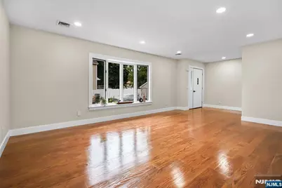 128 Grove Street, Mahwah, NJ 07430 - Photo 4