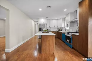 128 Grove St, Mahwah, NJ 07430 - Photo 10