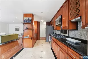 6010 Jfk Blvd E 37, West New York, NJ 07093 - Photo 12