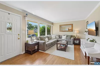 741 Briarcliff Avenue, Maywood, NJ 07607 - Photo 2