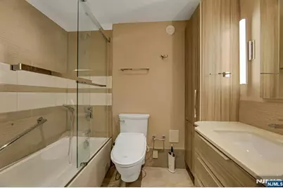 7000 Boulevard East 39G #39G, Guttenberg, NJ 07093 - Photo 20
