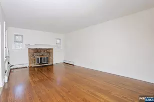 325 New Bridge Rd, Bergenfield, NJ 07621 - Photo 6