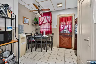 85 10th Street, Newark, NJ 07107 - Photo 8