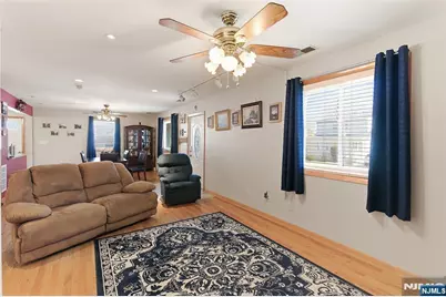 7 Franklin Street, Little Ferry, NJ 07643 - Photo 12