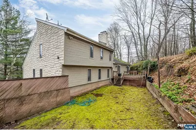 37 Berkshire Road, Woodcliff Lake, NJ 07677 - Photo 30