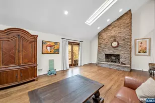 37 Berkshire Rd, Woodcliff Lake, NJ 07677 - Photo 6