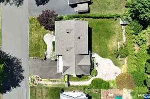 211 Spruce St, Midland Park, NJ 07432 - Photo 34