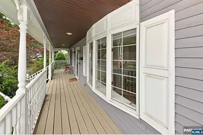 211 Spruce Street, Midland Park, NJ 07432 - Photo 26