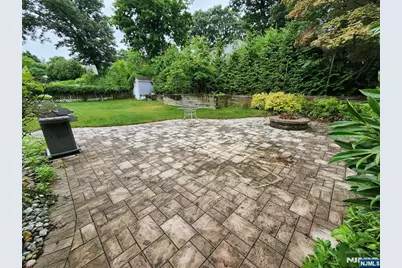 211 Spruce Street, Midland Park, NJ 07432 - Photo 28