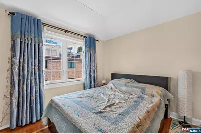 809 Edgewood Lane, Fort Lee, NJ 07024 - Photo 22