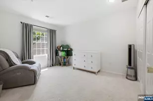 21 Chestnut Ct, Cedar Grove, NJ 07009 - Photo 14