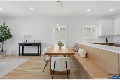 98 Western Avenue, Jersey City, NJ 07307 - Photo 32