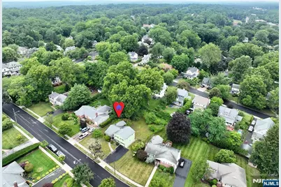 678 Oakley Place, Oradell, NJ 07649 - Photo 32