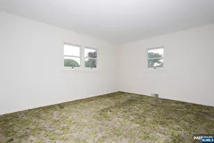 678 Oakley Pl, Oradell, NJ 07649 - Photo 14