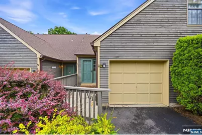 9 New Bedford Road G #G, West Milford, NJ 07480 - Photo 1
