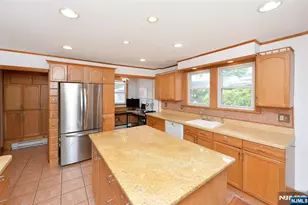120 Cyril Ave, Fair Lawn, NJ 07410 - Photo 10
