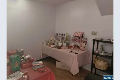 718 Broadway Store #STORE, Bayonne, NJ 07002 - Photo 4