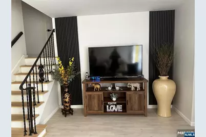 35-37 Montclair Avenue, Clifton, NJ 07011 - Photo 2