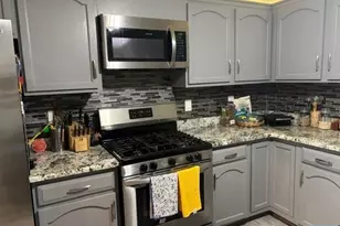 221 Ringwood B-7, Pompton Lakes, NJ 07442 - Photo 8