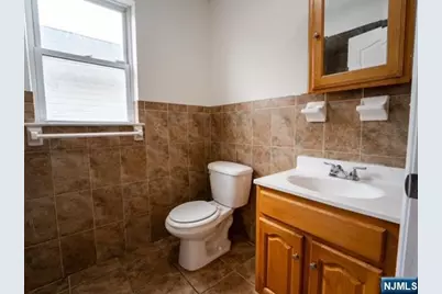 26-28 Mount Pleasant Avenue, Newark, NJ 07104 - Photo 18