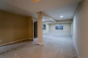26-28 Mt Pleasant Ave, Newark, NJ 07104 - Photo 12