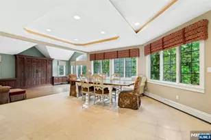 512 Warwick Ave, Teaneck Township, NJ 07666 - Photo 12