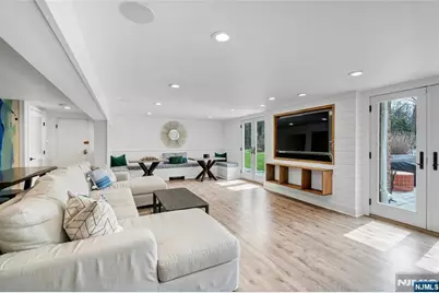 7 Deerhill Drive, Ho Ho Kus, NJ 07423 - Photo 32