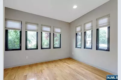 115 W Englewood Avenue, Englewood, NJ 07631 - Photo 8