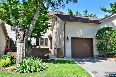 89 Fisher Road, Mahwah, NJ 07430 - Photo 4