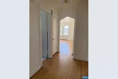 227-231 Illinois Avenue 1st Fl #1st Fl, Paterson, NJ 07503 - Photo 4