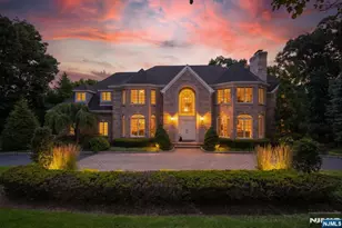 817 Peach Tree Ln, Franklin Lakes, NJ 07417 - Photo 1