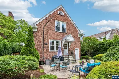 293 Euclid Avenue, Hackensack, NJ 07601 - Photo 34