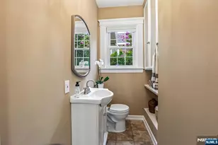 293 Euclid Ave, Hackensack, NJ 07601 - Photo 12