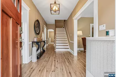 293 Euclid Avenue, Hackensack, NJ 07601 - Photo 4